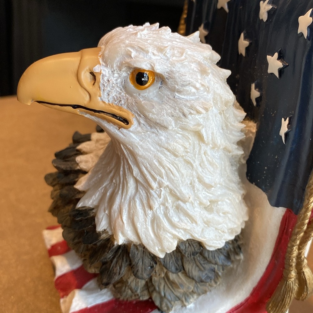 Patriotic Eagle Figurine with American Flag Design * - Picture 8 of 8
